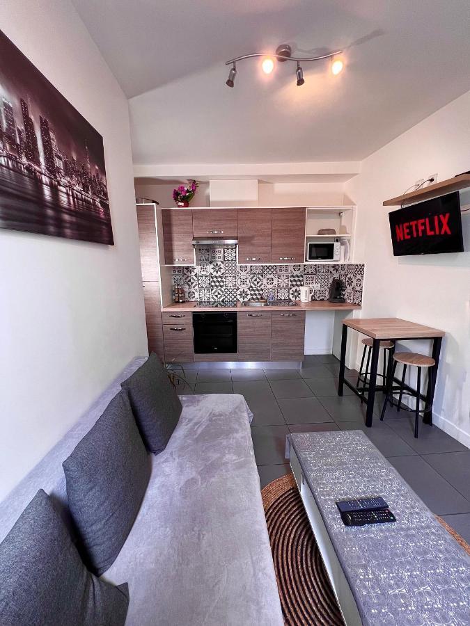 Logesty Home Proche Paris Et Metro Pantin Exterior foto